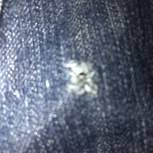 ROZ & ALI DARK WASH STRETCH FIGURE FLATTERING JEANS SIZE 8 - Picture 2 of 3